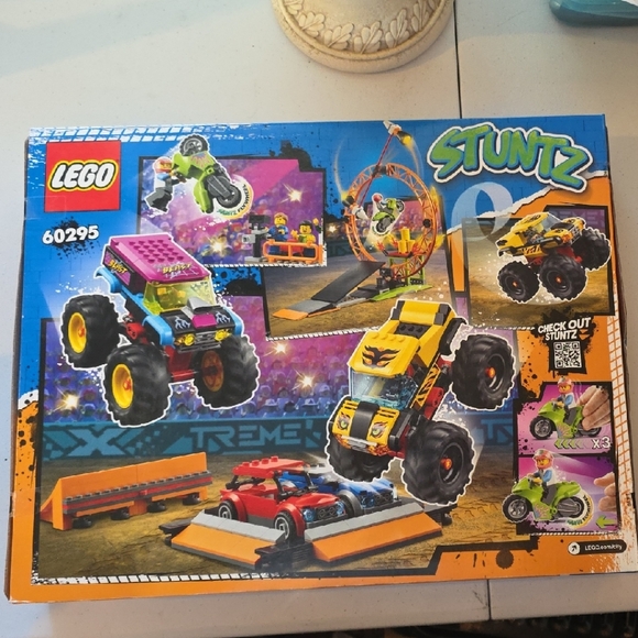 LEGO Stuntz Monster Truck Set - Multicolor